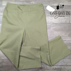 Wonderly Twill Crop Pants Size 12
